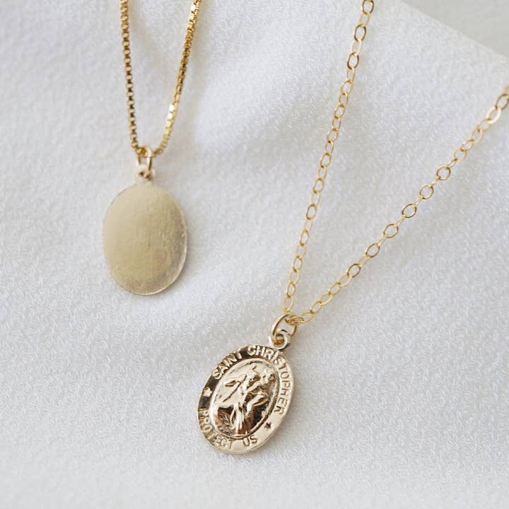 Hunter & Trove - Wholesale Pendant/Charm Necklace - Travelers Small Silver Coin Necklace (St. Christopher)