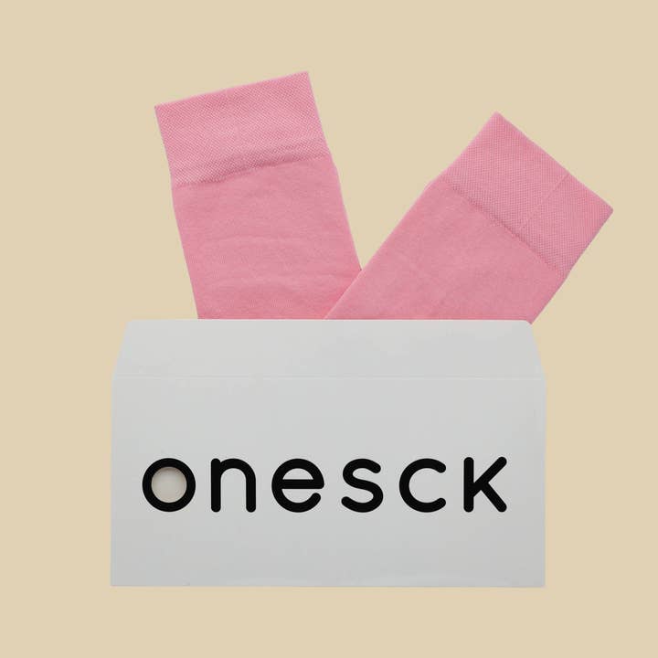 ONESCK – wholesale Socks – Unisex – Candy Pink Organic Cotton Crew Socks2