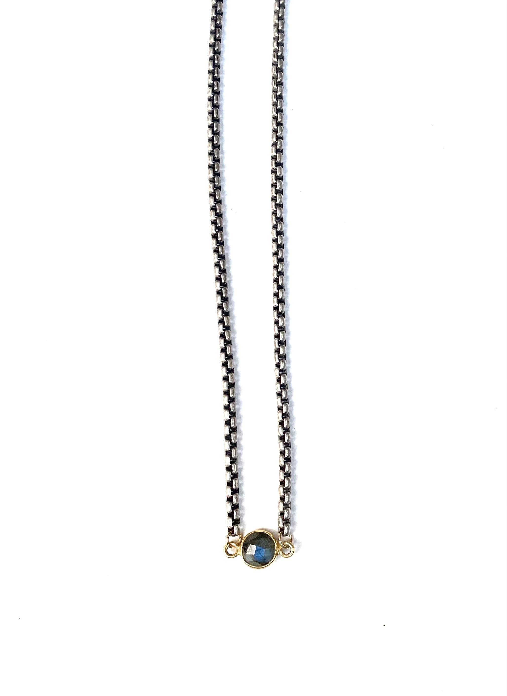 LJ Sonder - Vente Colliers à pendentif - Aggie - collier avec connecteur en pierres semi-précieuses5
