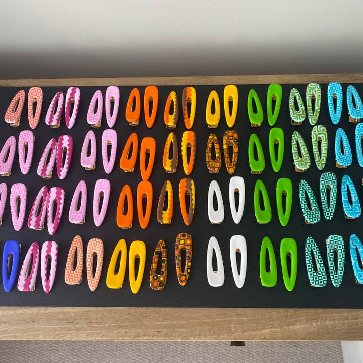 Soul and Style – wholesale Hair clip – Women’s – Retro 60s/70s Hair Clips - Solid Colours, Tapered Style3