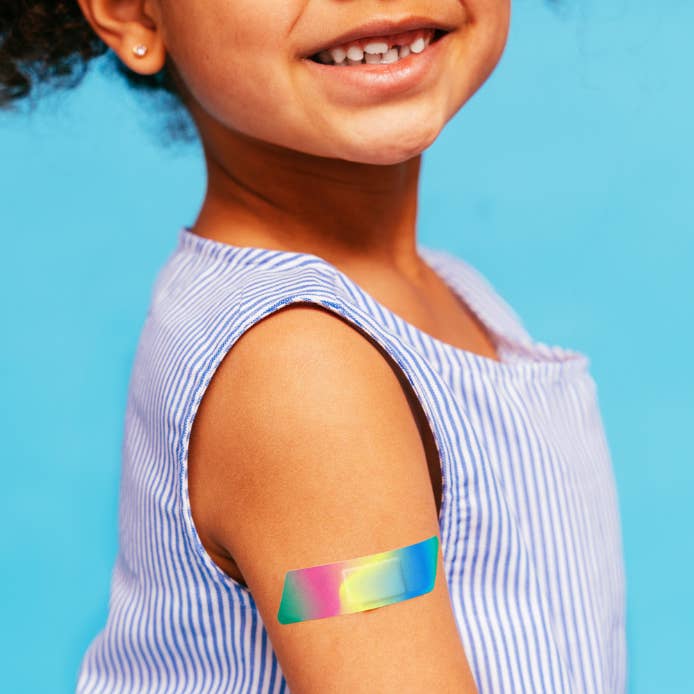 Dappr - Wholesale Bandaids/Bandages - TIE DYE - TO-GO BLIKJE (21 stuks)4