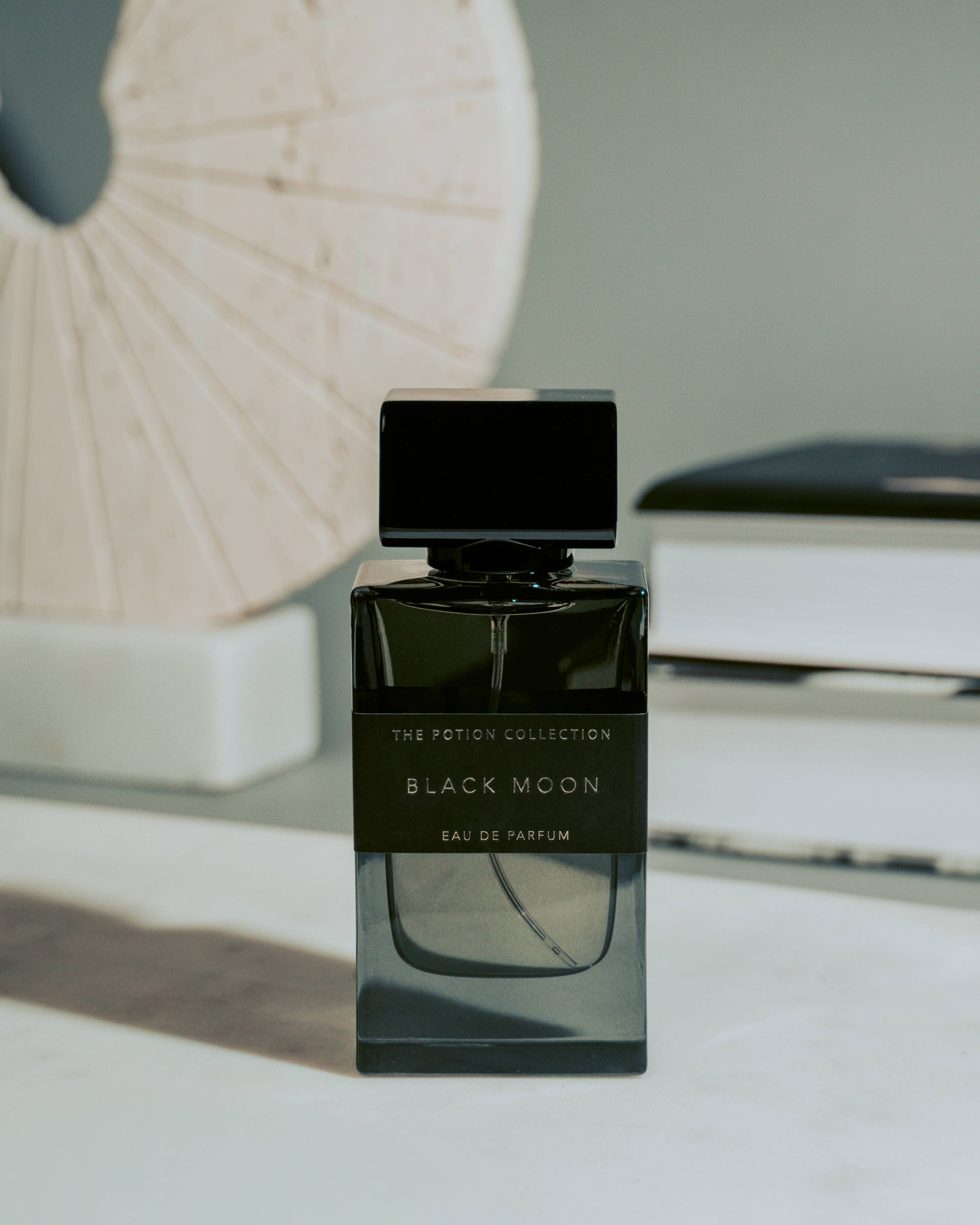 Spitfire Girl – wholesale Parfymer/Eau de Toilette – Potion parfym svart måne1