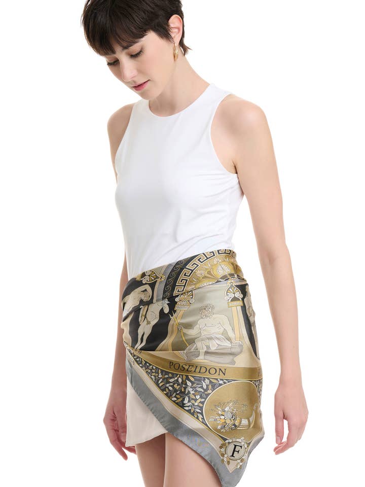 Sciarpa in seta 100% premium Gli Dei dell'Olimpo Grigia per la vendita all'ingrosso da parte di Fetolia