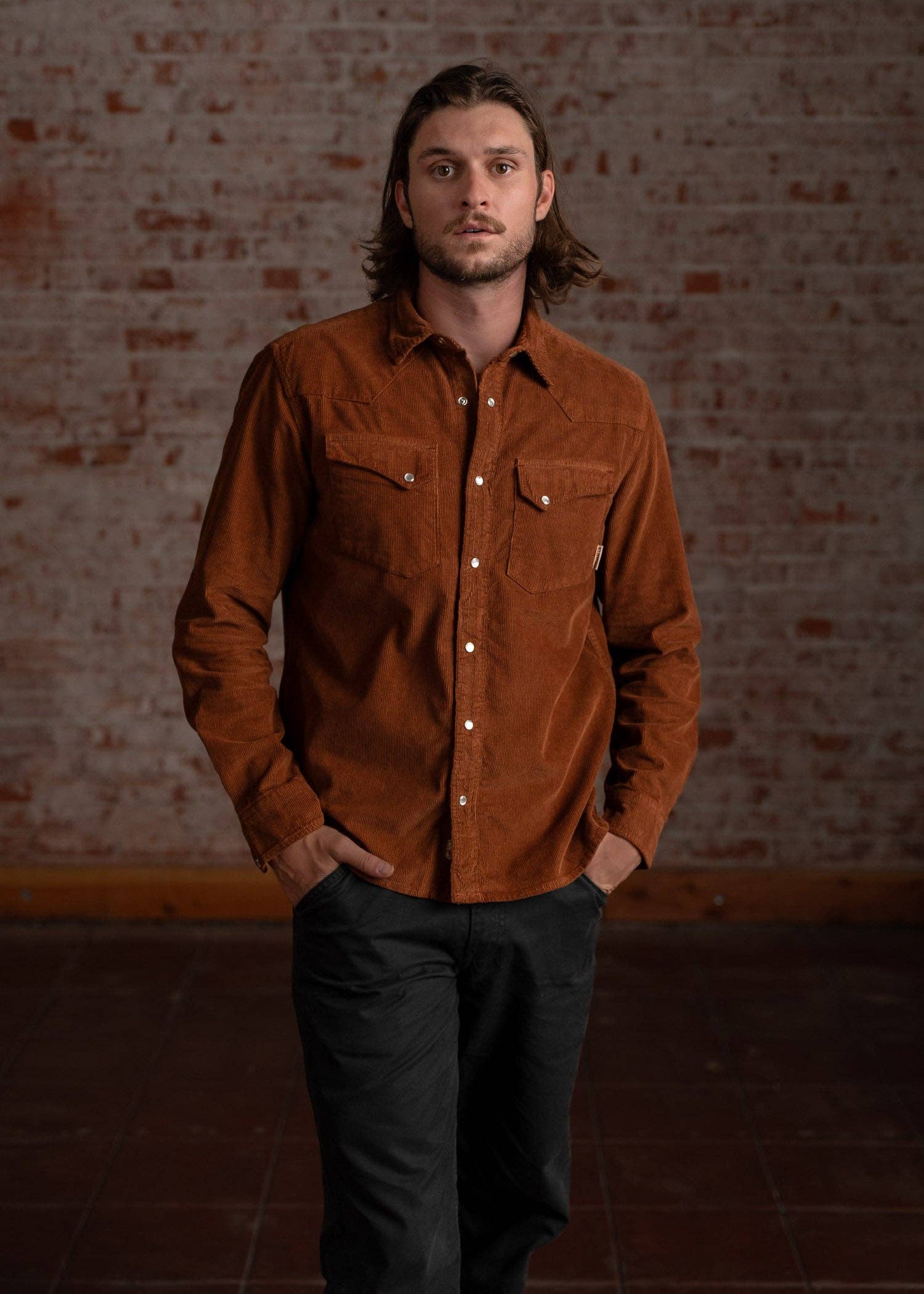 Iron & Resin – wholesale Buttoned-down shirt – Men's – Corduroy Ojai Shirt4