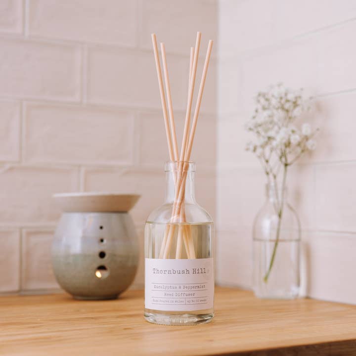 Eucalyptus & Peppermint Reed Diffuser for wholesale by thornbushhill