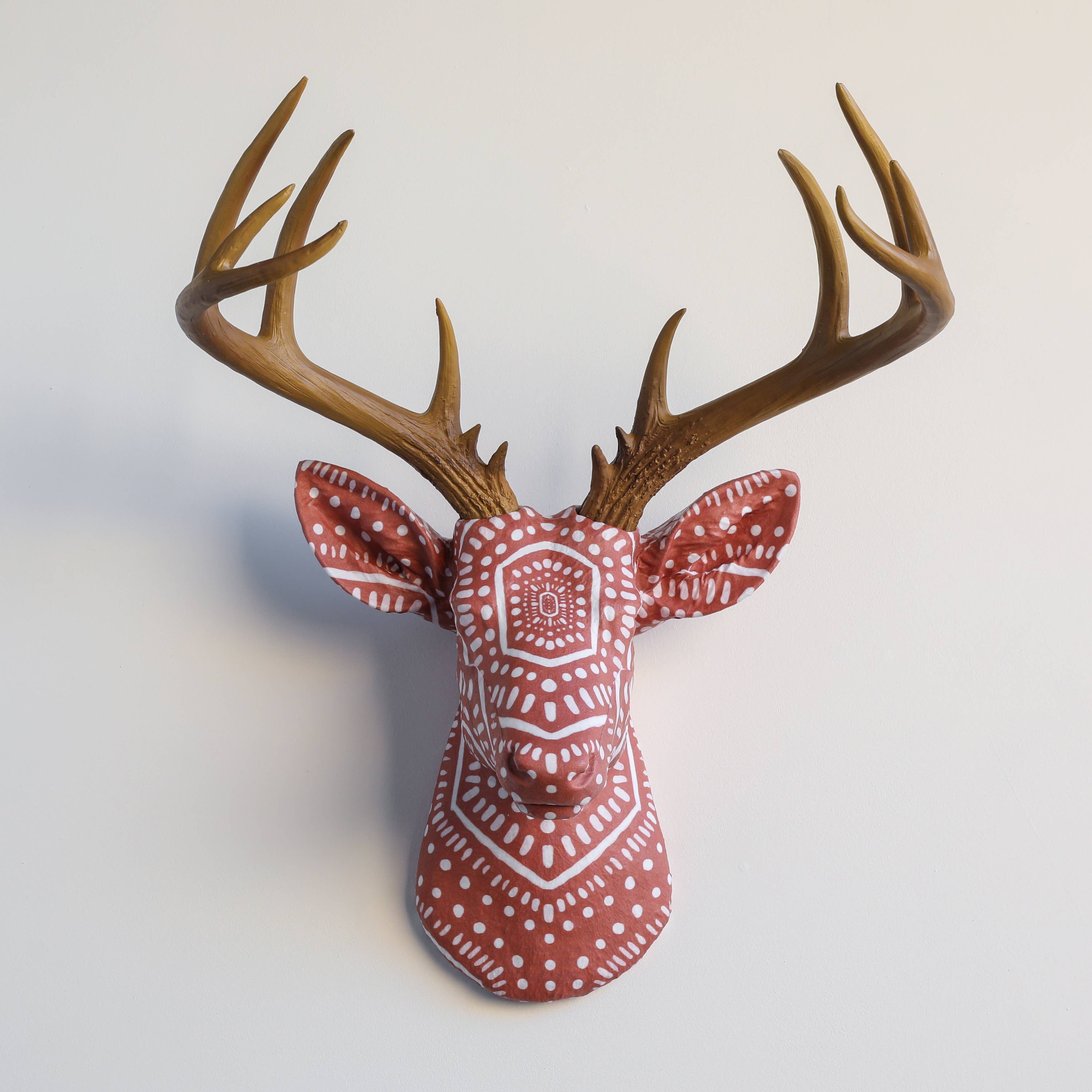 Near and Deer – Engroshandel 3D-vægkunst – Stofhjortehoved - Dusinvis af mønstervalg!65