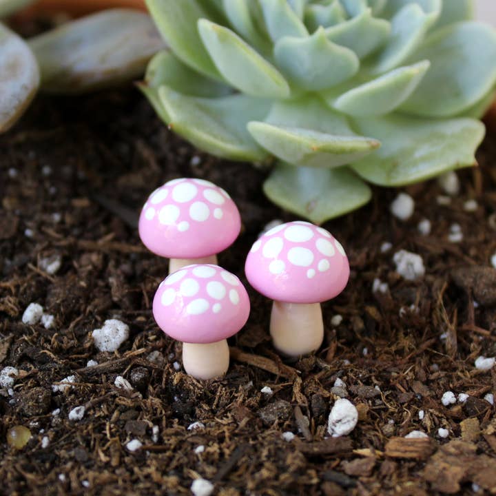 Mariposa Miniatures - Wholesale Garden/Lawn Stake - Mini Fairy Garden Mushroom