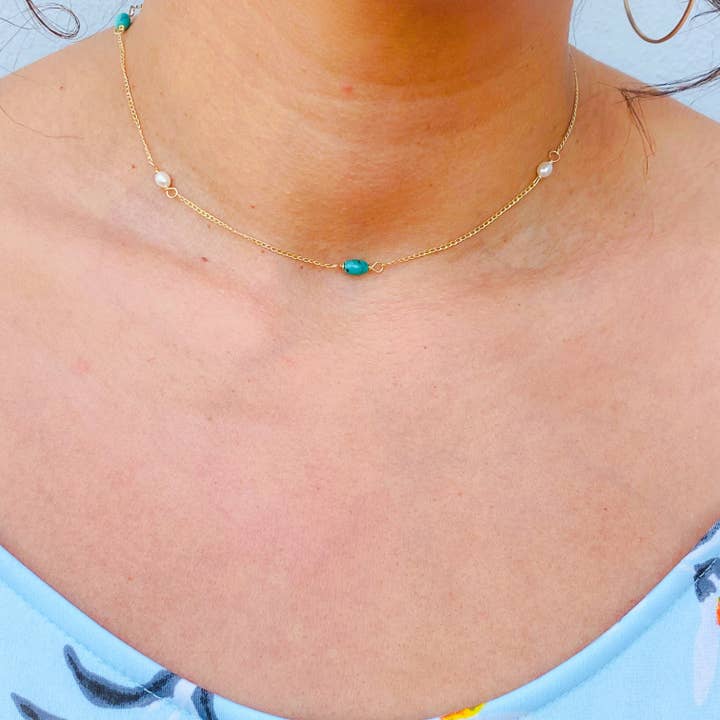 Ras-de-cou Mykonos Turquoise et Perle pour la vente par Lexi Jewelry