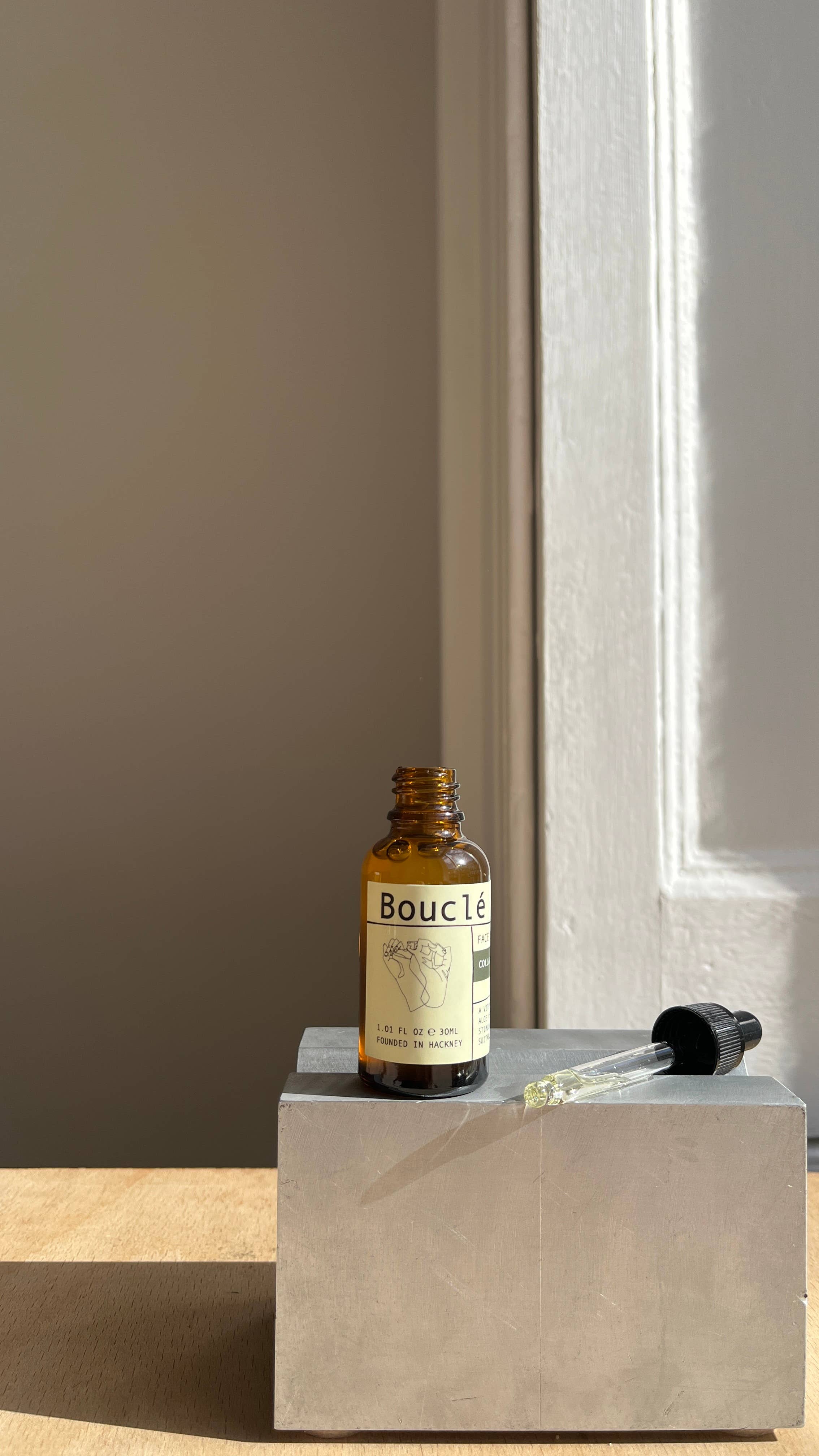 Bouclé – Großhandel Gesichtsserum/-konzentrat – Vitamin-C-Gesichtsserum zur Kollagensteigerung1