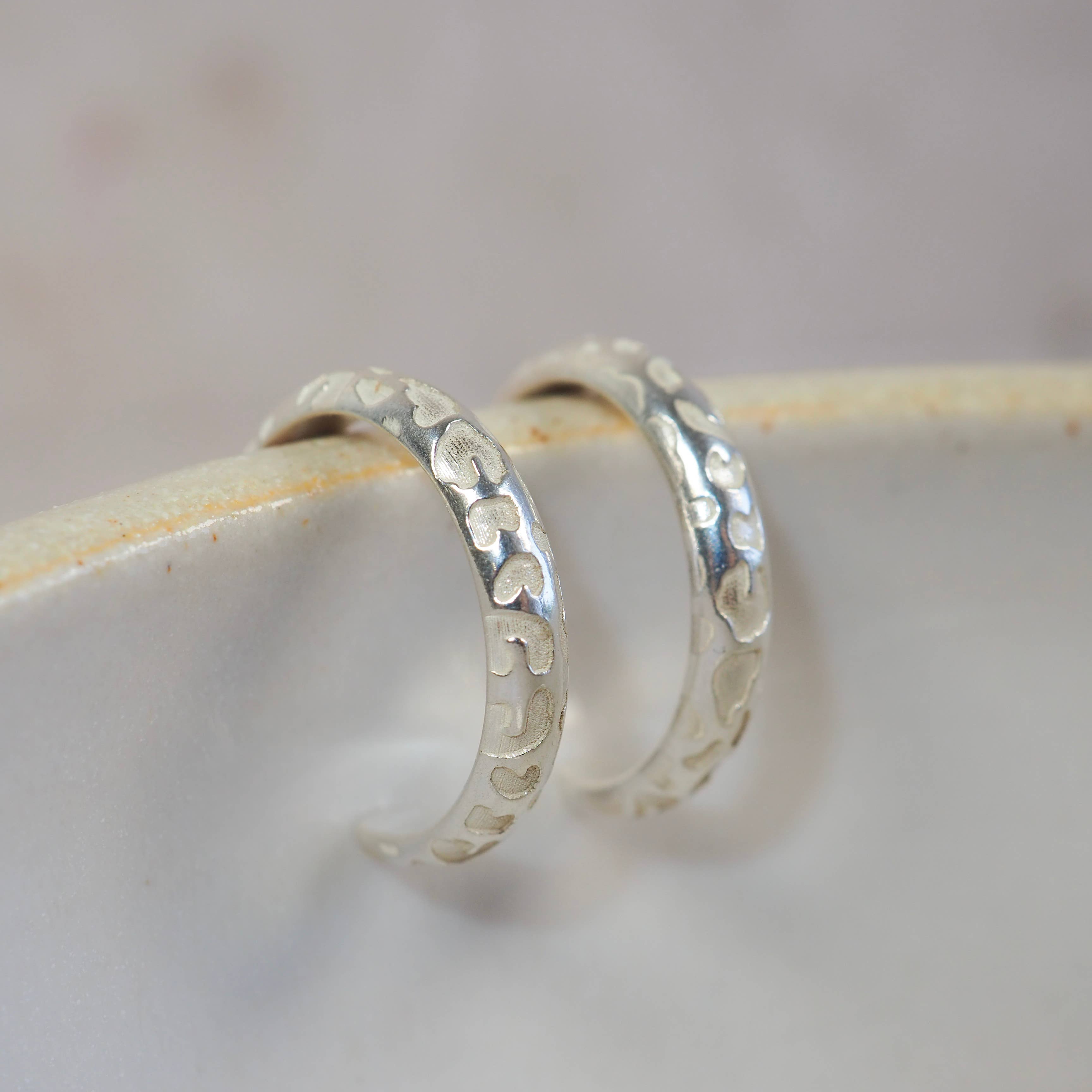 Lucy Kemp Jewellery – wholesale Hoop earrings – Sterling Silver Light Leopard Print Textured Hoops