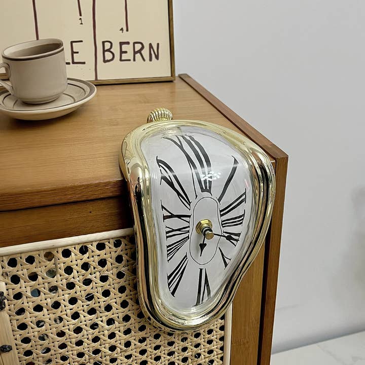 VIVZONE - Wholesale Desk Clock - DALI MELTING CLOCK