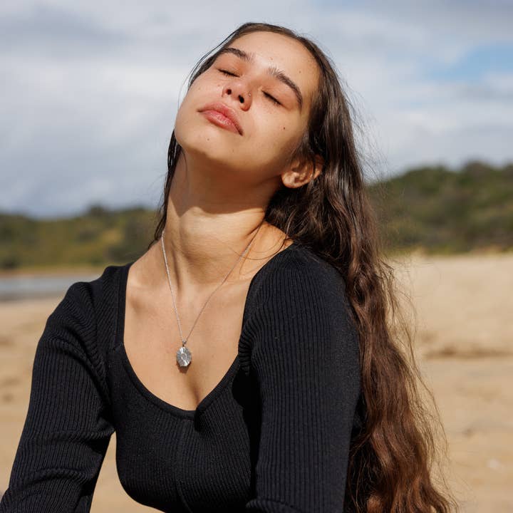 EL&RO Jewellery - Wholesale Pendant/charm necklace - FREESTONE SUN NECKLACE | SILVER2