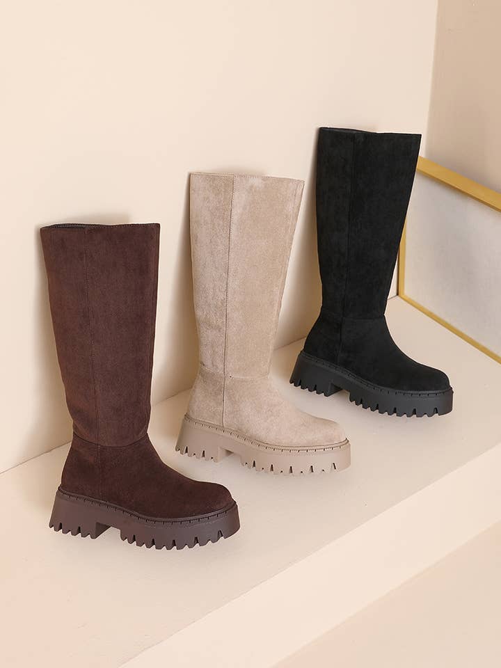 Joia Paris - Wholesale Boots - Women's - High boots with lug sole WZ-737