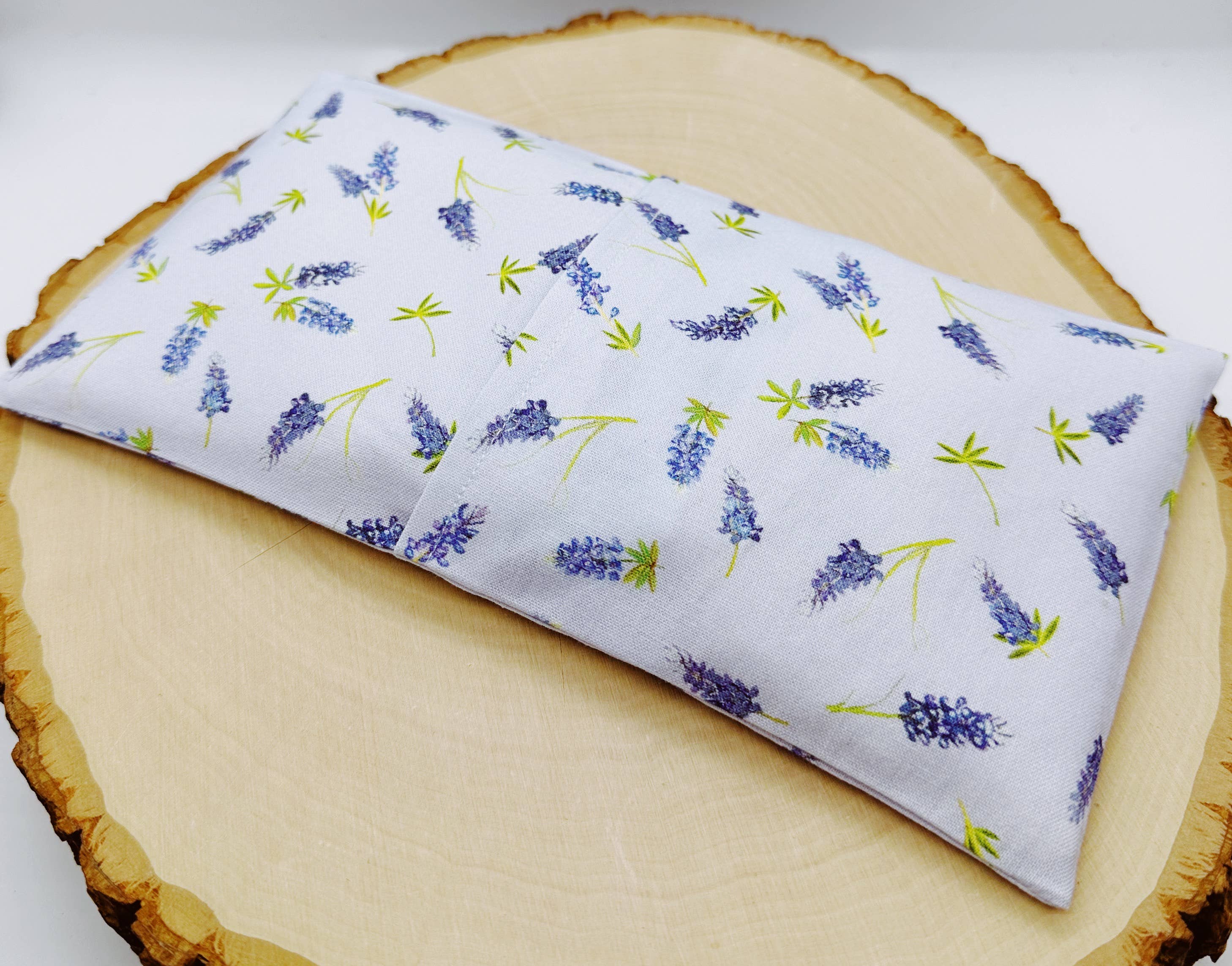 Wellness & Oils - Wholesale Spa/Therapy Pillow - Lavender Eye Pillow with Washable Cover-Blue Lavender Field2