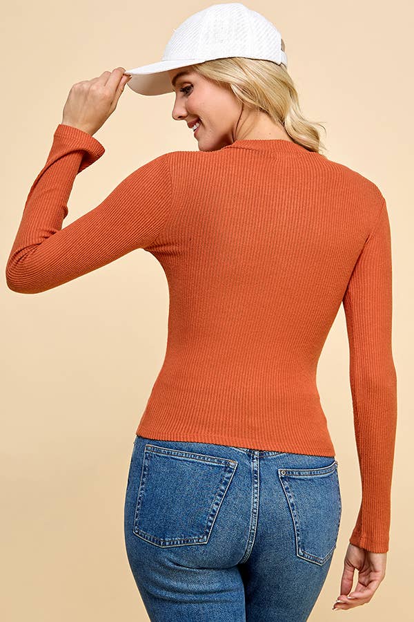 Heart & Hips – wholesale Stickad topp - Dam – RT51817L - FRAMDRAGKEDJA UPP KRAGE BORSTAD HACCI RIBB LÅNGÄRMAD3