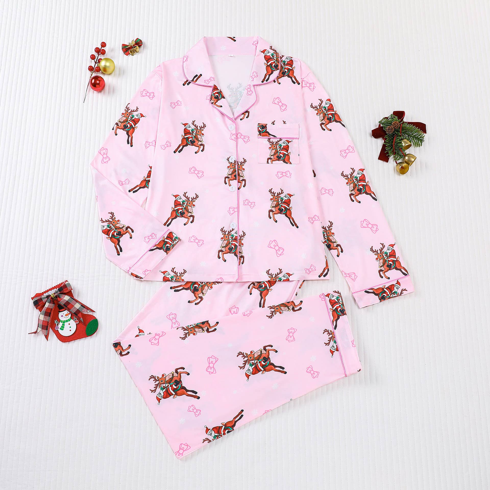 Rosa Clothing - Wholesale Sleepwear Set - Women's - Cozy & Soft Christmas Theme Print Long Pajama Set6
