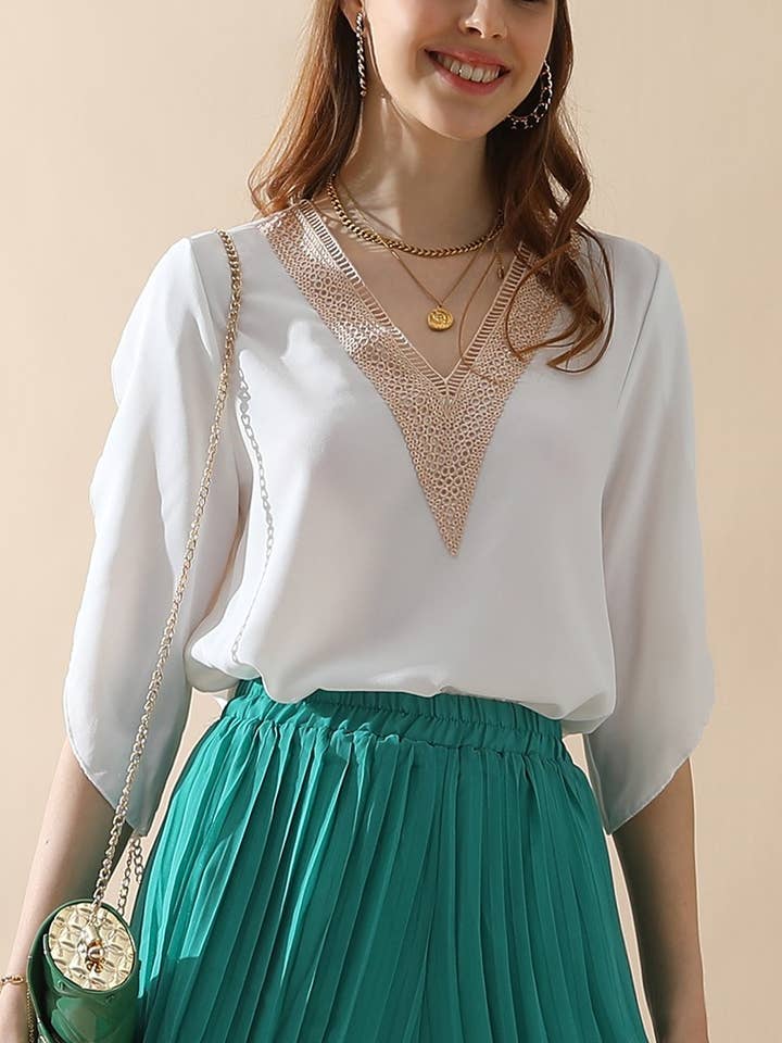 CWTBLS0042-B_LAYERED V NECK ANGEL SLEEVED BLOUSE TOP for wholesale by NINEXIS