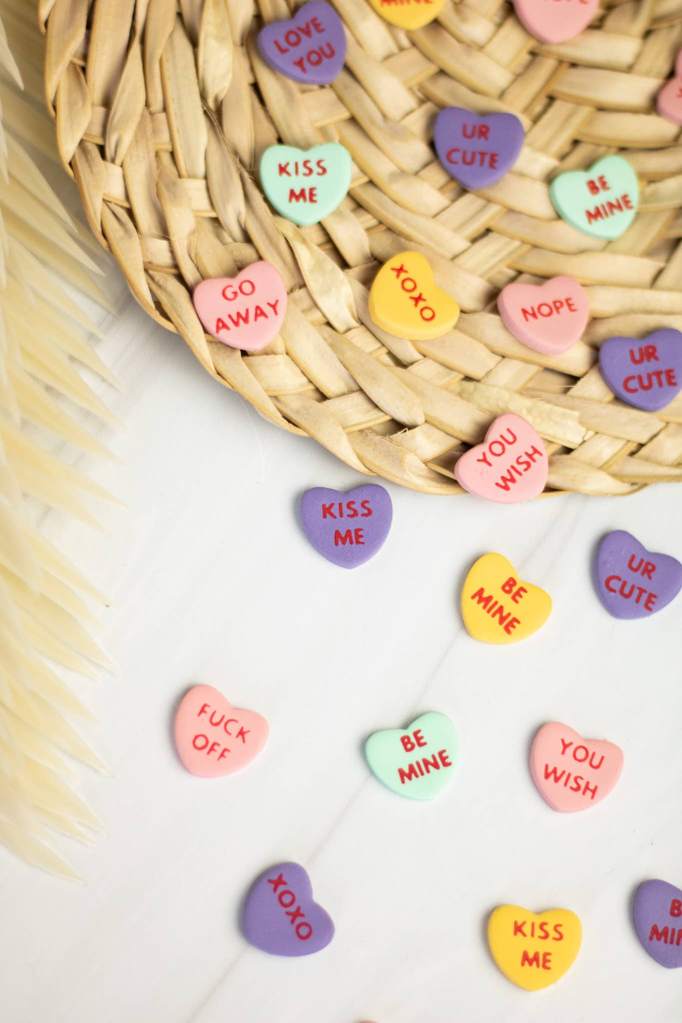 EJ Clay Co - Venta al por mayor Pendientes de botón/aretes de poste - Tacos de corazón de caramelo1