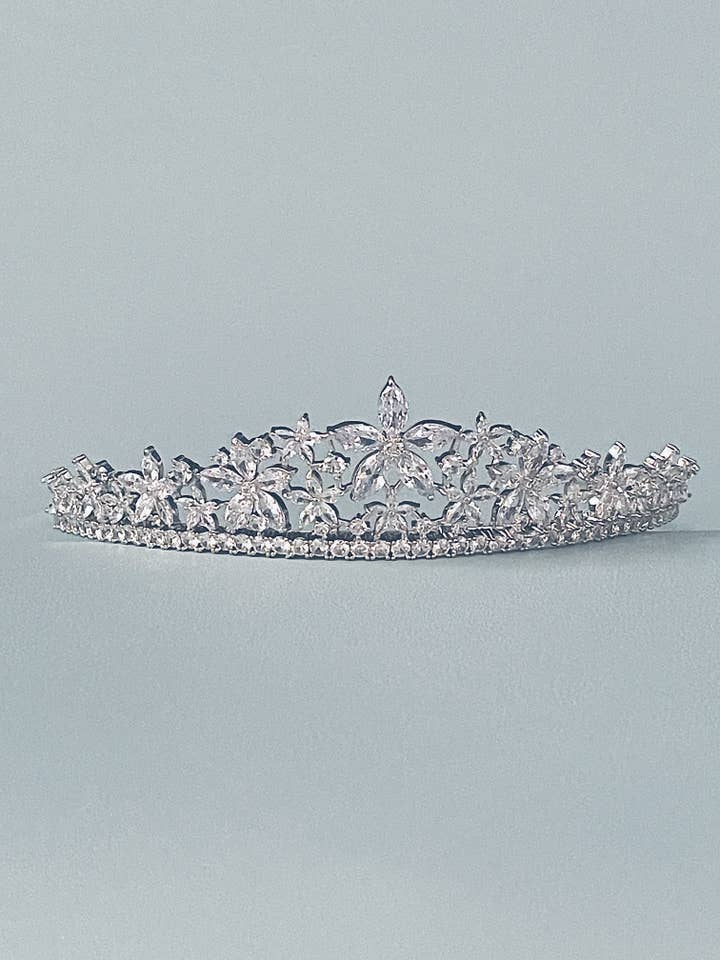 TATIANA - Diadema floreale CZ In Argento per la vendita all'ingrosso da parte di JohnnyB Jewelry