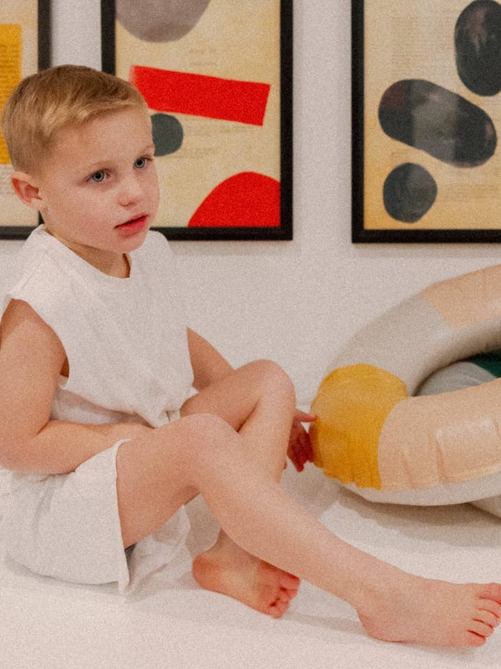 Remy Ensemble en Blanc pour la vente par Winnie + Crew