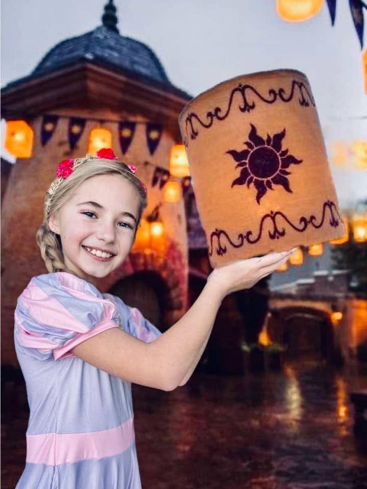 Little dress shoppe - Wholesale Dress - Kids - Rapunzel Twirly Dress4