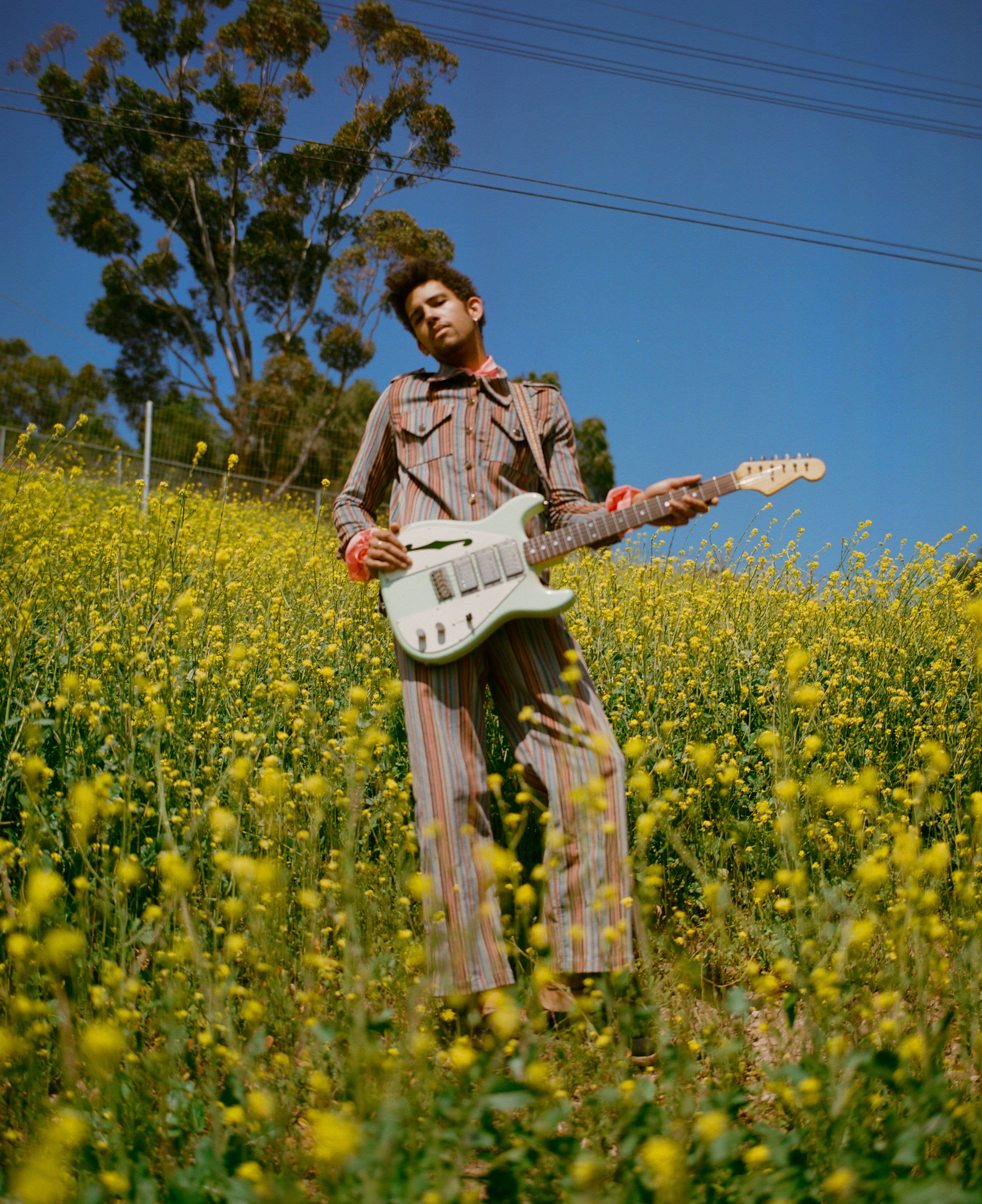 House of Aama – Großhandel Hose – Damen – Ogun Cord-Militärhose - Blaue Streifen2