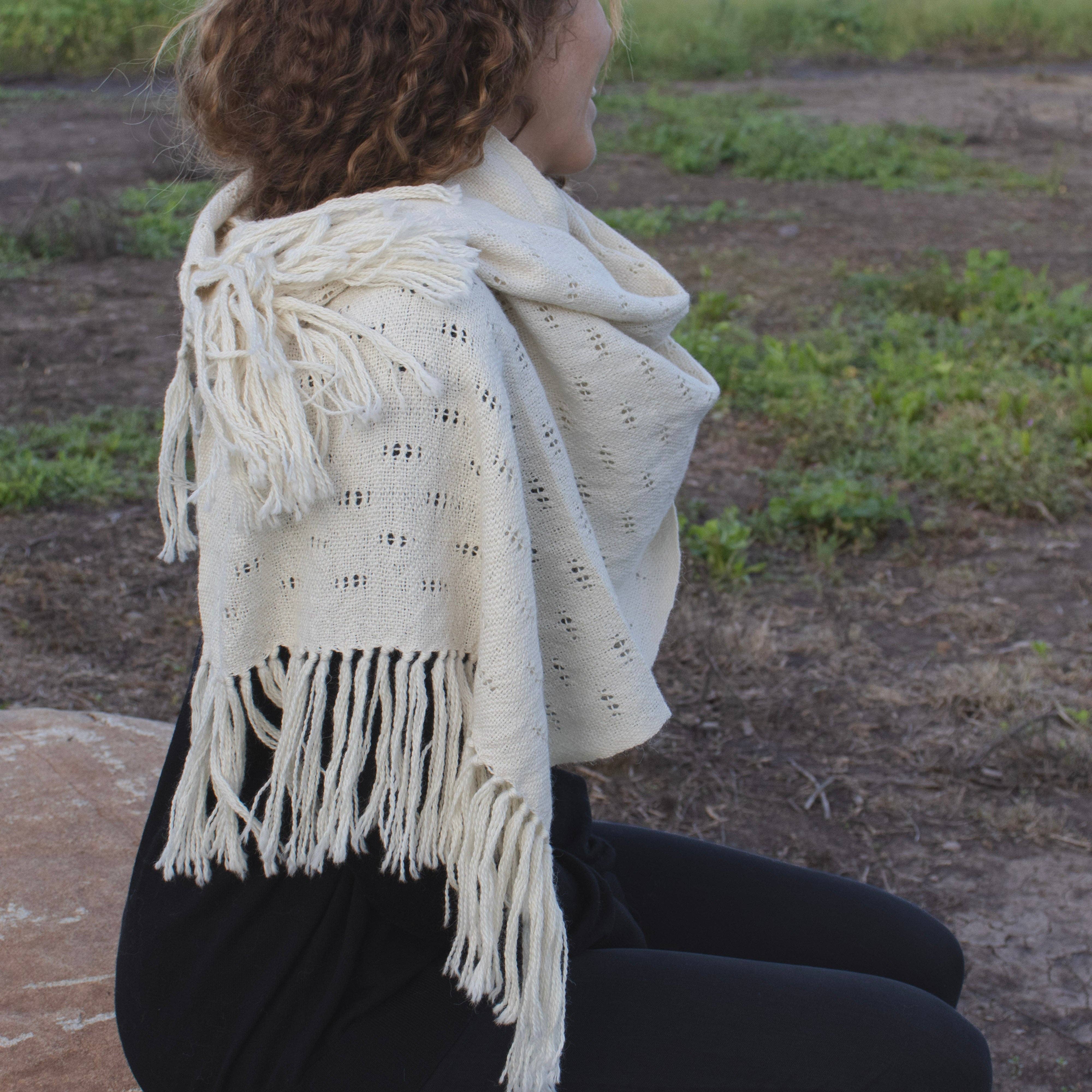 Casa Cordillera - Wholesale Scarf - Women's - Carao Shawl4