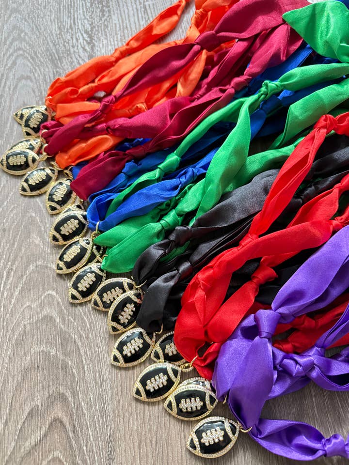 Spieltag-Schal-Halsketten für den Großhandel von TLD Designs