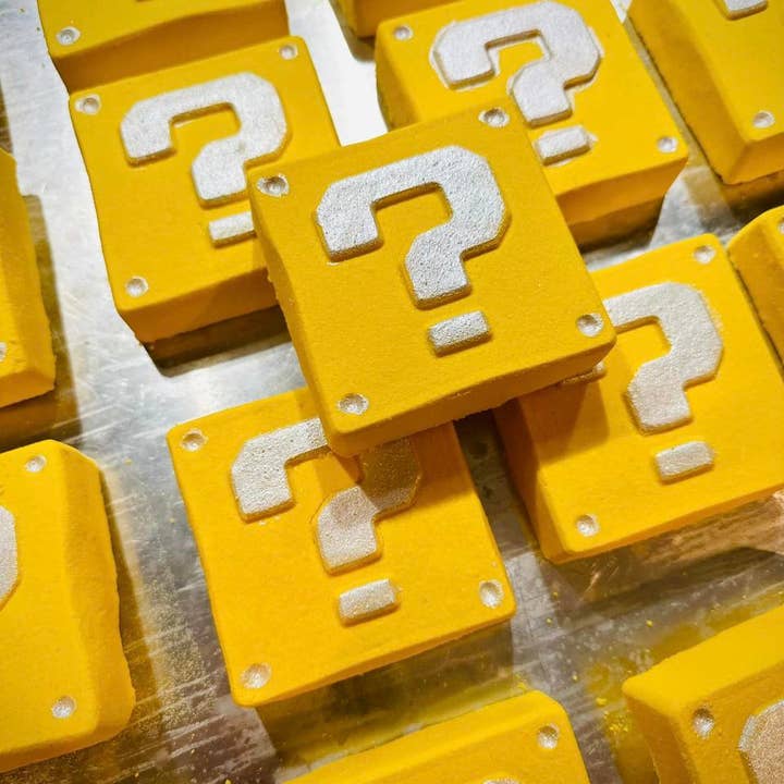 KC&D Soap Shop - Wholesale Bath Bomb/Fizz - Surprise Toy Bath Bombs4