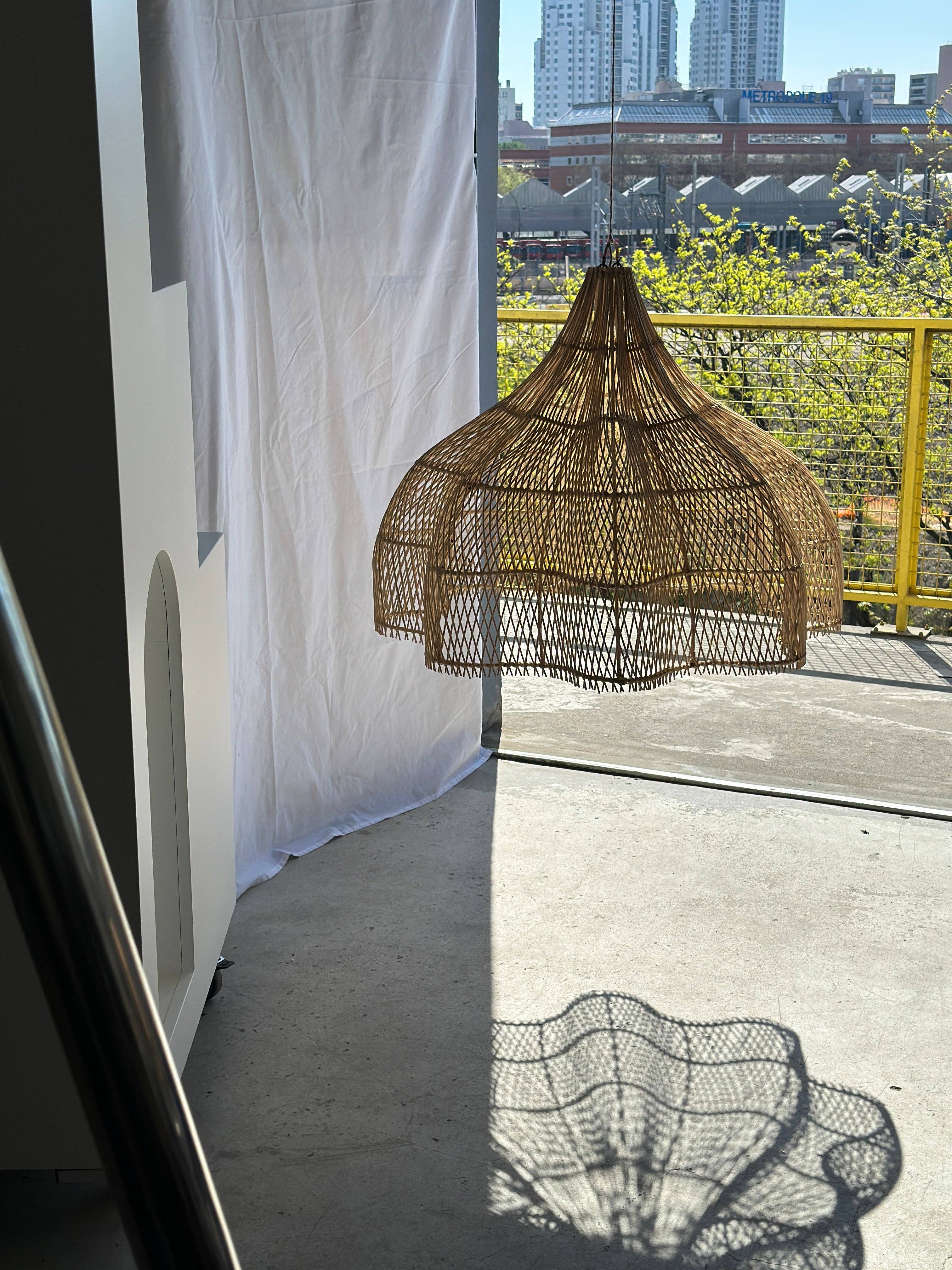 Office Objets - Wholesale Chandelier/Hanging Light - Pendant light, flower-shaped rattan fixture, tulip, corolla H:80cm D80cm21