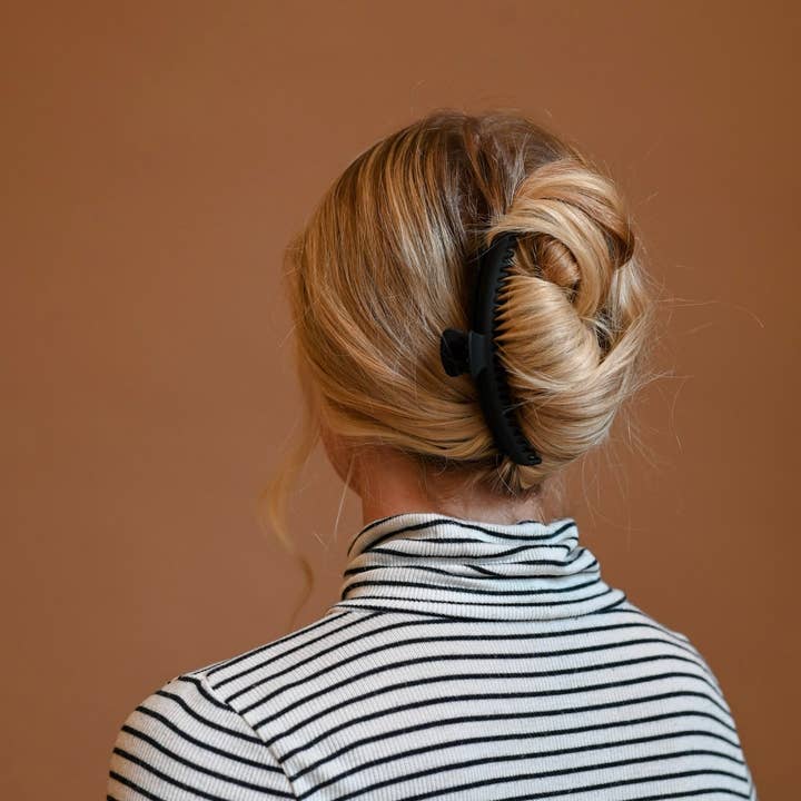 Share Studio - Wholesale Hair Clip - Women's - Black Mega Hold Claw Clip