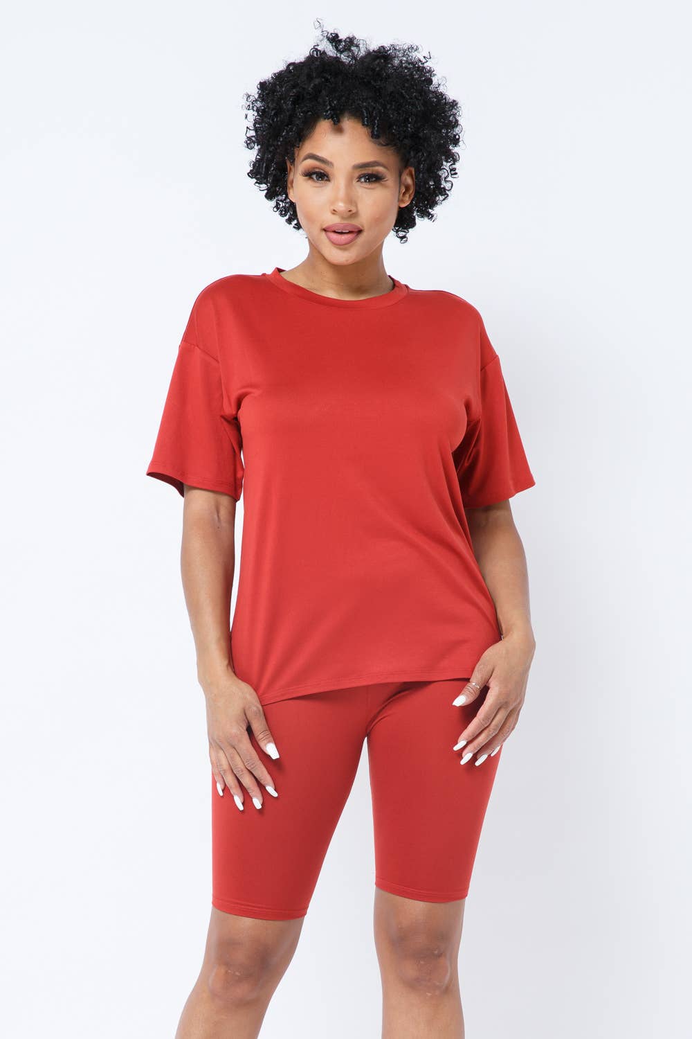 Julia by LoveJ - Vendita all'ingrosso Completo loungewear - Donna - Set di pantaloncini da bici con scollo tondo spazzolato11