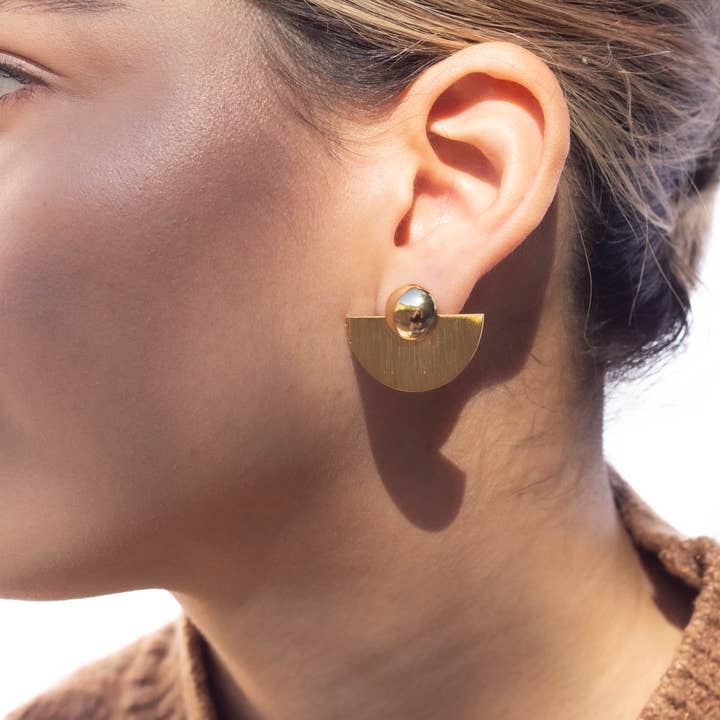 Orecchini semicircolari per la vendita all'ingrosso da parte di Lacosta Jewelry Corp