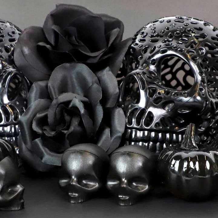 Black Skull Lip Balm 100% Natural for wholesale on Faire