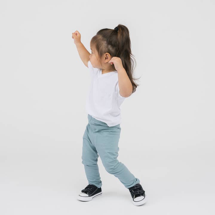 mini mioche collective inc. - Wholesale T-Shirt - Kids - Premium GOTS-Certified Organic Cloud V-Neck Tee