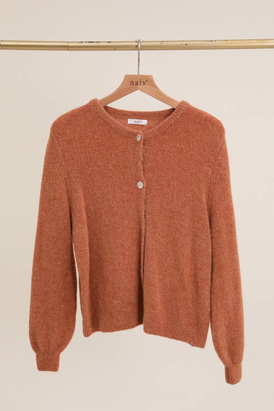 NAÏS PARIS - Wholesale Cardigan - Women's - SUPER FINE ALPACA SHORT BUTTON CREW NECK CARDIGAN29