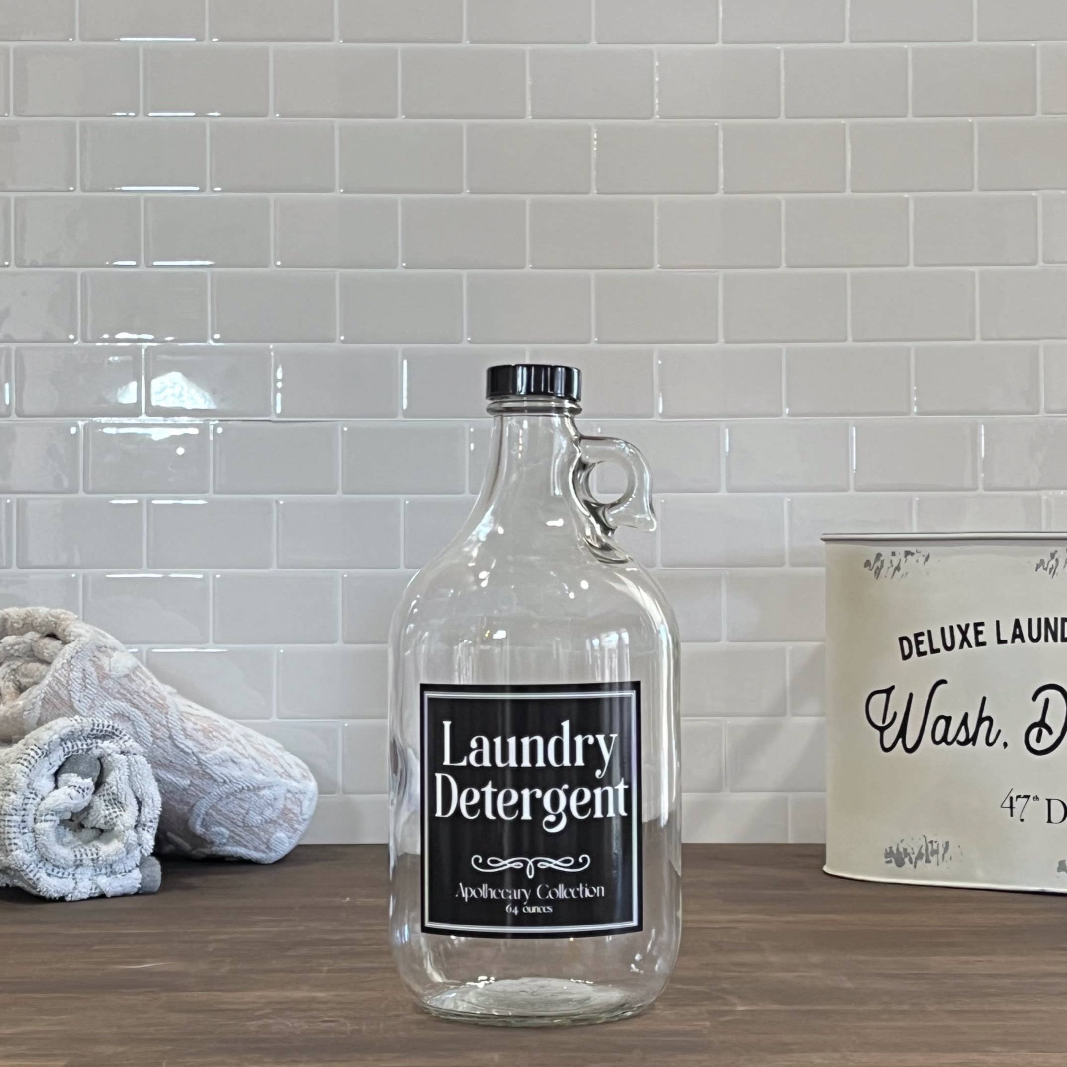 Blush Apothecary - Venta al por mayor Cápsulas/ polvos de detergente para ropa - Detergente para ropa botella de vidrio transparente de 64 onzas1