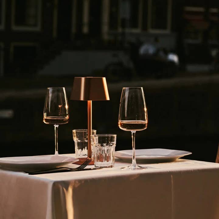 Tavellio - Wholesale Accent/desk lamp - Ava Copper Rechargeable Table Lamp | Stylish, Cordless & Dimmable3