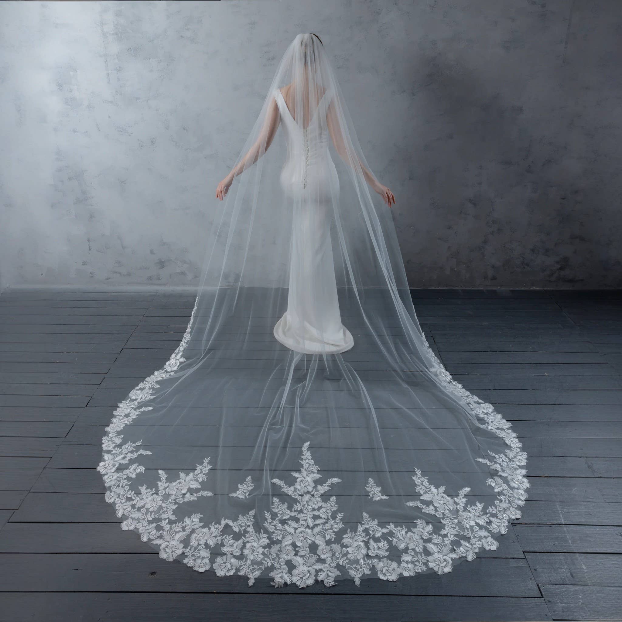 Farinosa Bridal – Véu - Mulher por atacado – Véu de noiva bordado em renda floral com strass, 3,05 m2