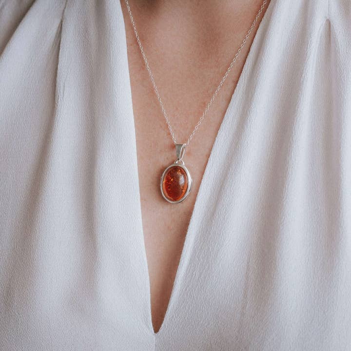 Marcin Waryszak - Wholesale Locket Necklace - Baltic Amber Locket Pendant Necklace Sterling Silver Locket10