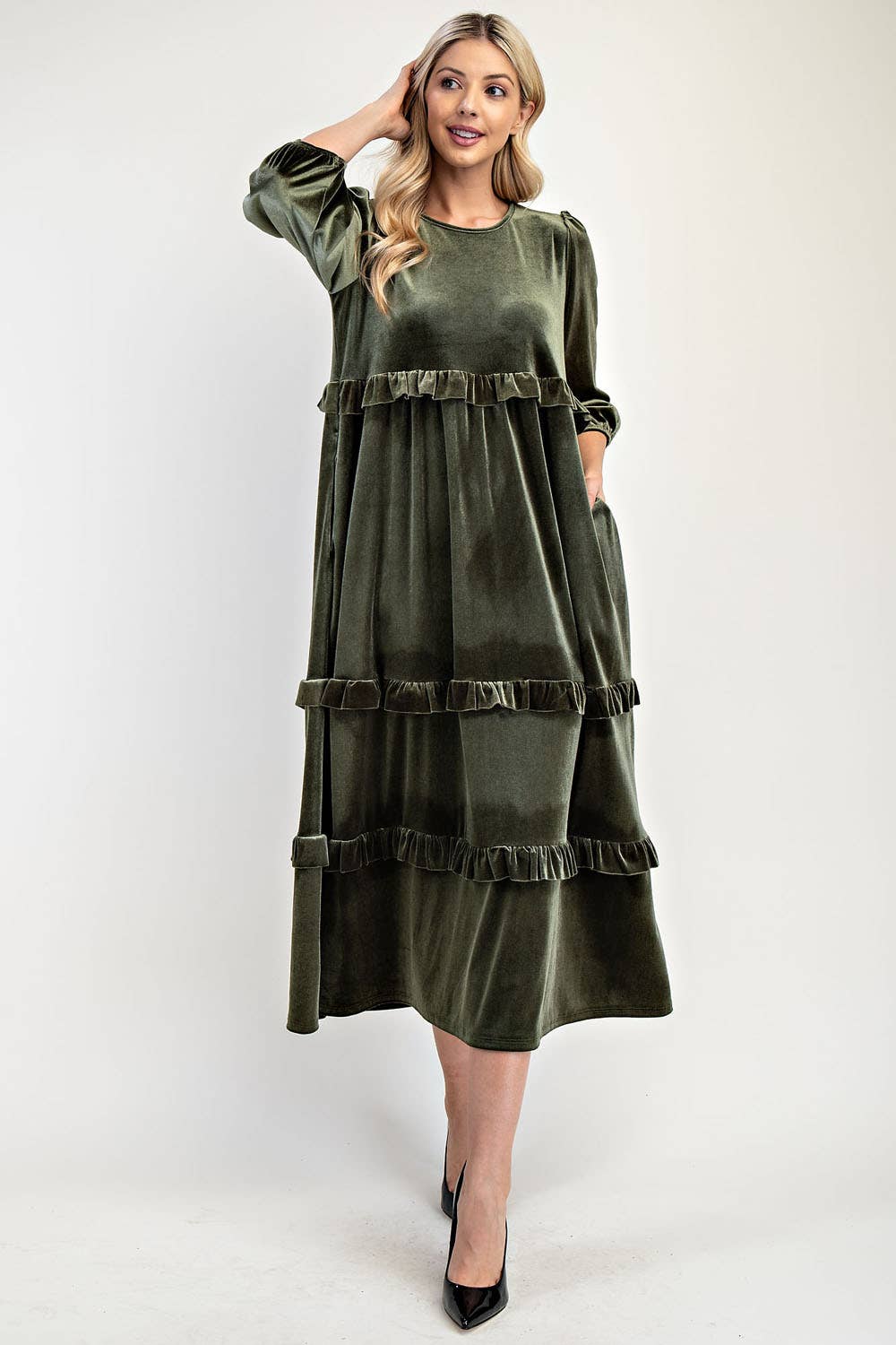 Celeste Clothing – wholesale Klänning - Dam – PLUS SIZE ELEGANT BLYGSAM KLÄNNING I SAMMET -MD33897-PL21