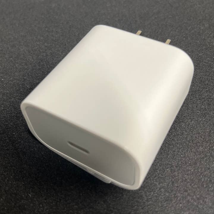 7 Star - Wholesale Portable Charger - TYPE-C Wall Plug Charger White 0