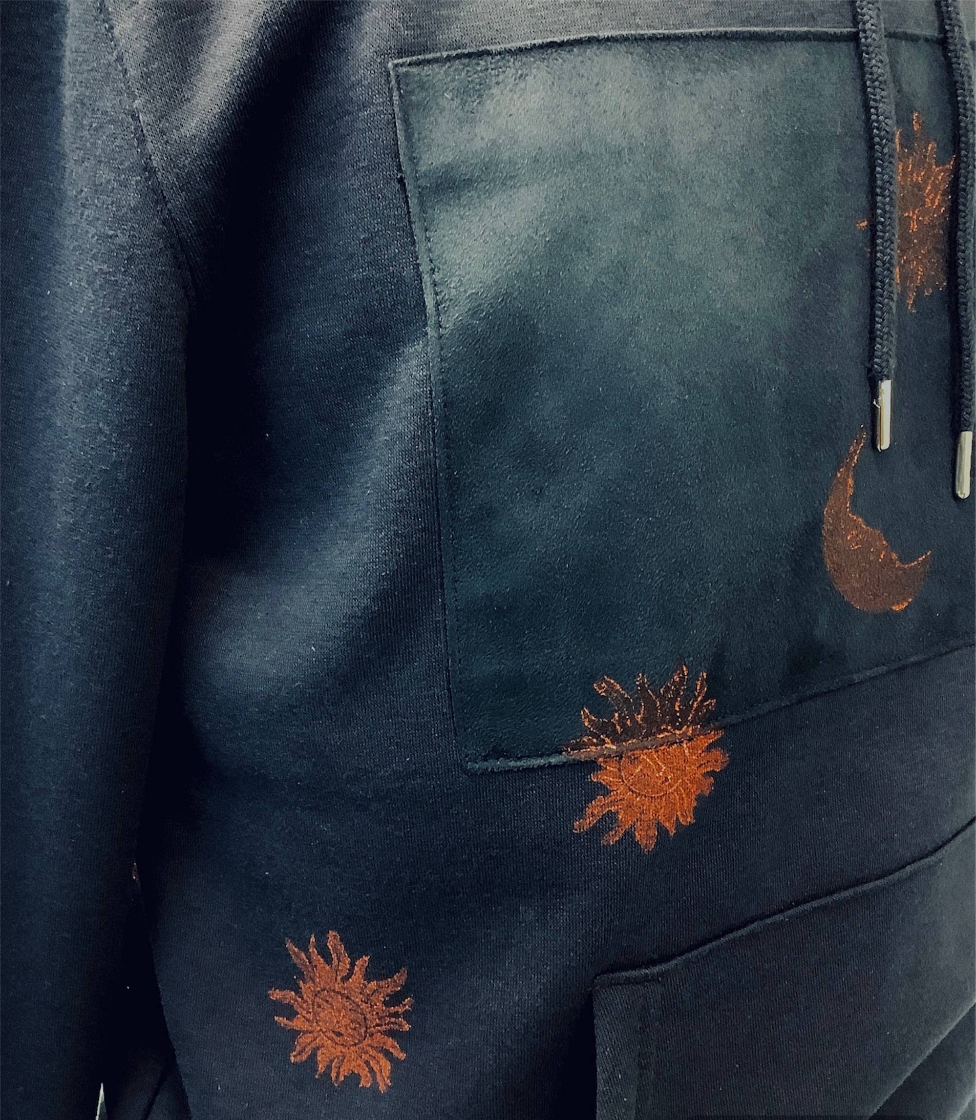 Impromptu Musé - Wholesale Hoodie - Unisex - Navy Sun and Moon Handprinted Graphic Art Hoodie4