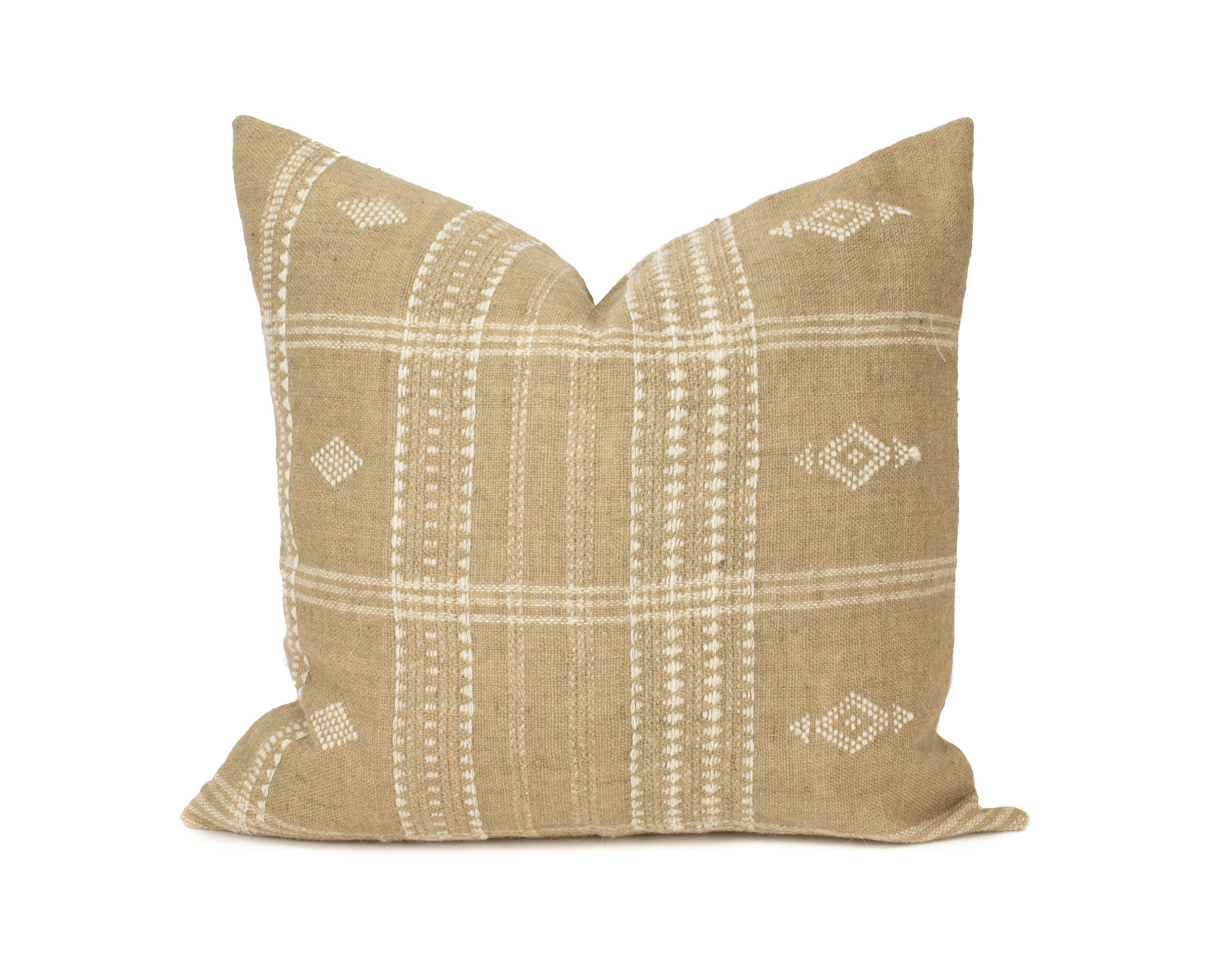Heddle & Lamm - Wholesale Throw Pillow Cover - Aditi - 20" Beige Indian Wool Pillow Cover4