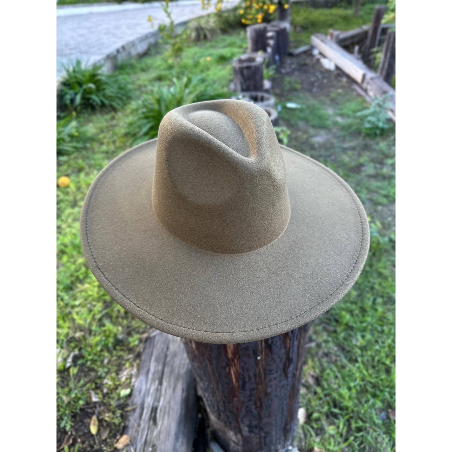 One and Only Accessories - Wholesale Fedora - Women's - Best seller Fashion Classic Wide Brim Felt Hat New Color9