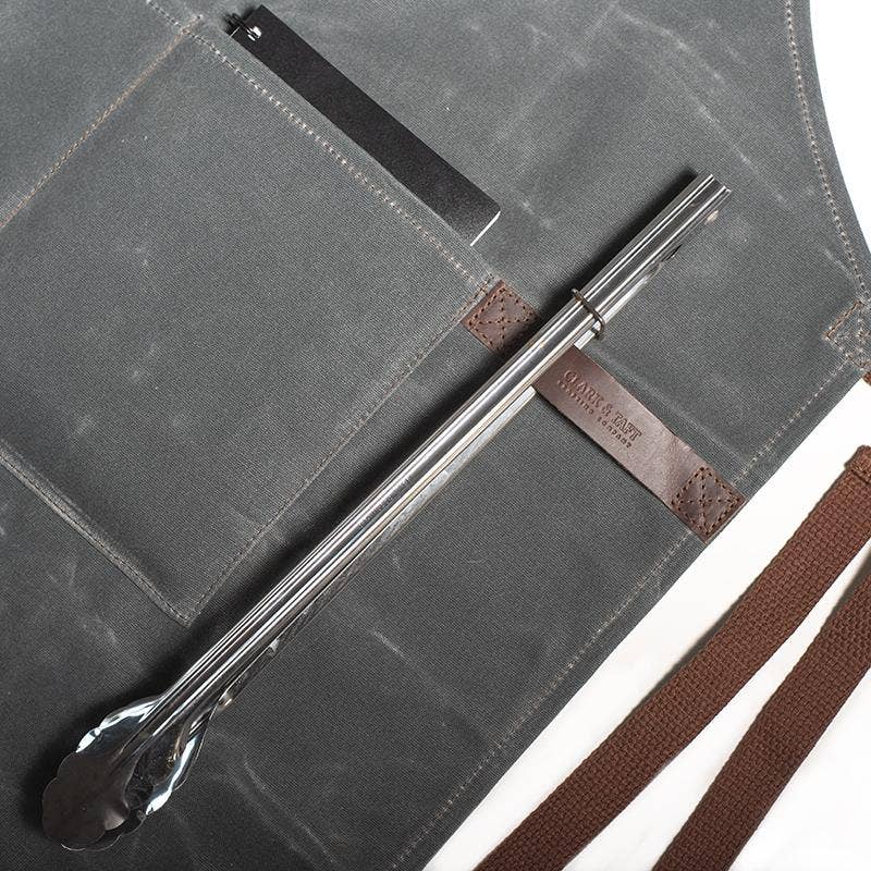 Clark & Taft Crafting Company – wholesale Apron – Waxed Canvas Apron3