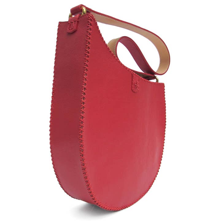 Fado Made Co. — Leather Goods - Wholesale Shoulder Bag - Women's - 'The Stevie' Leather Asymmetrical Teardrop Tote4