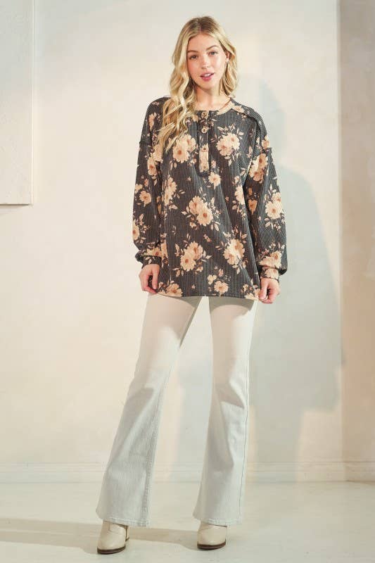 CHARCOAL ET7775-11LONG SLEEVE FLORAL BUTTON UP TOP for wholesale on Faire1
