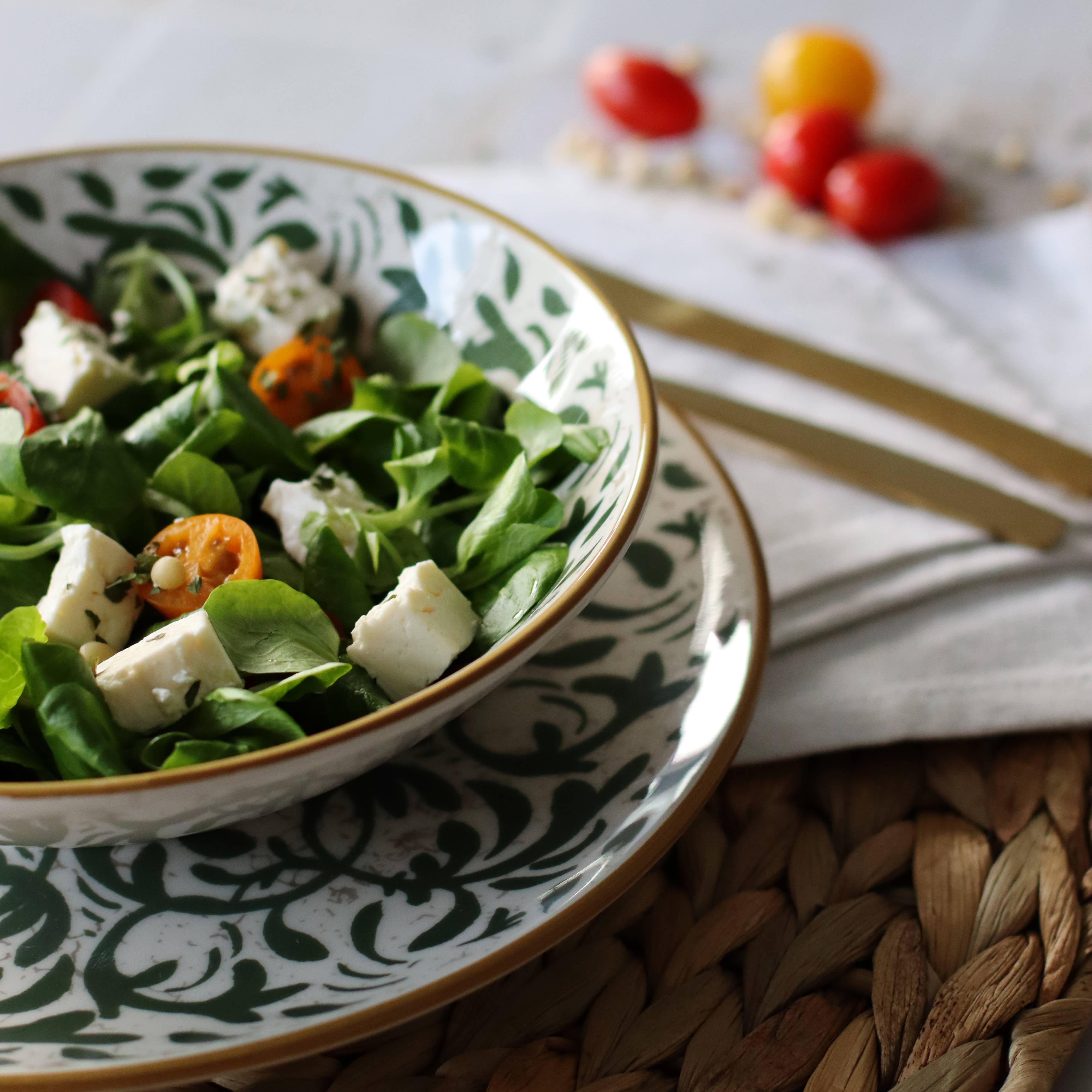 Novastyl – wholesale Dinner plate – HÉRACLÉE 27cm dinner plate in stoneware with green decor3