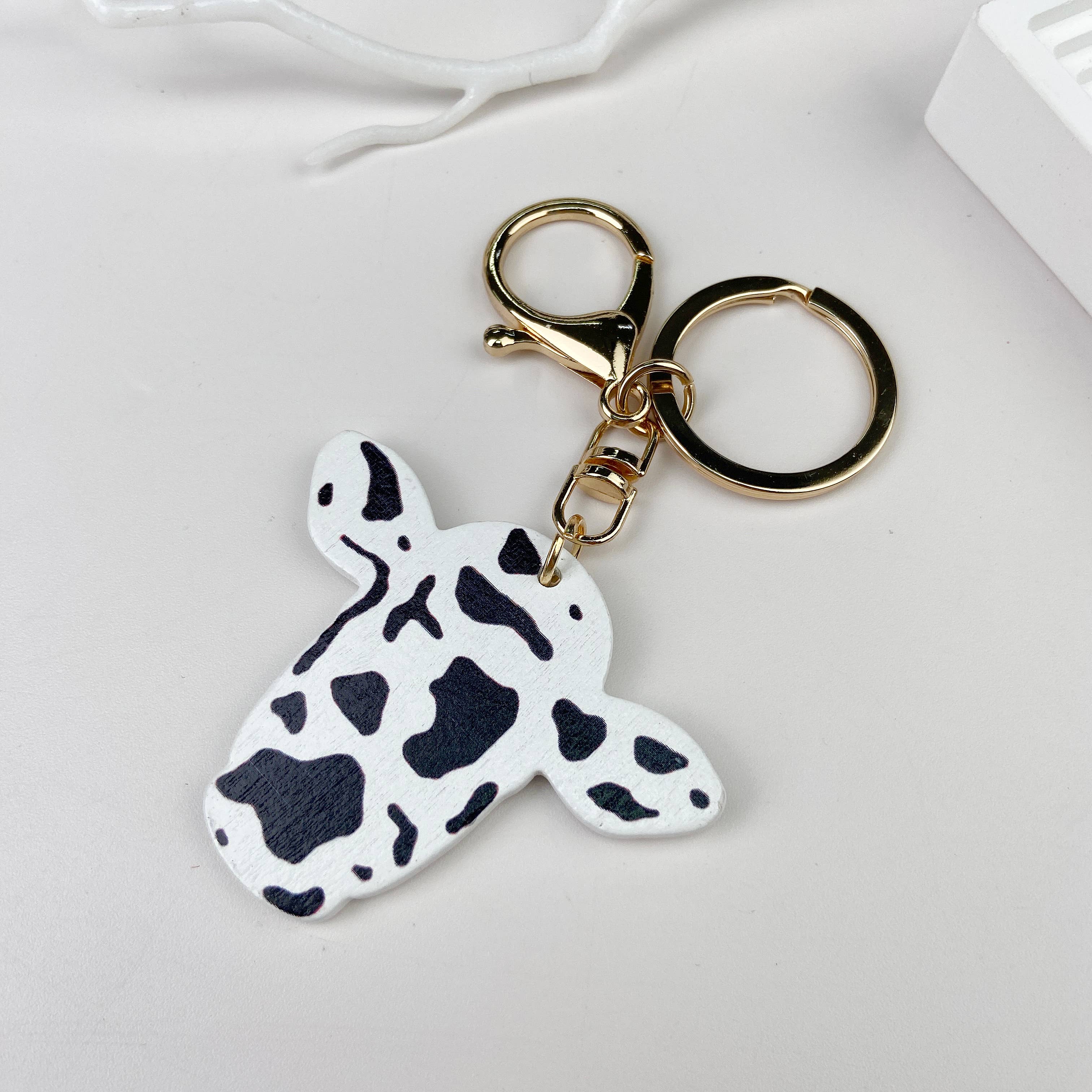 SoapElenGlen - Wholesale Keychain - Women's - Wooden bull head pendant keychain0